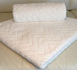 Blue Bell Peškir Zig Zag 50 cm x 90 cm - Beli