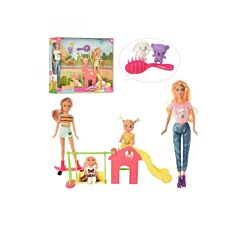 Defa Lutka u parku sa toboganom